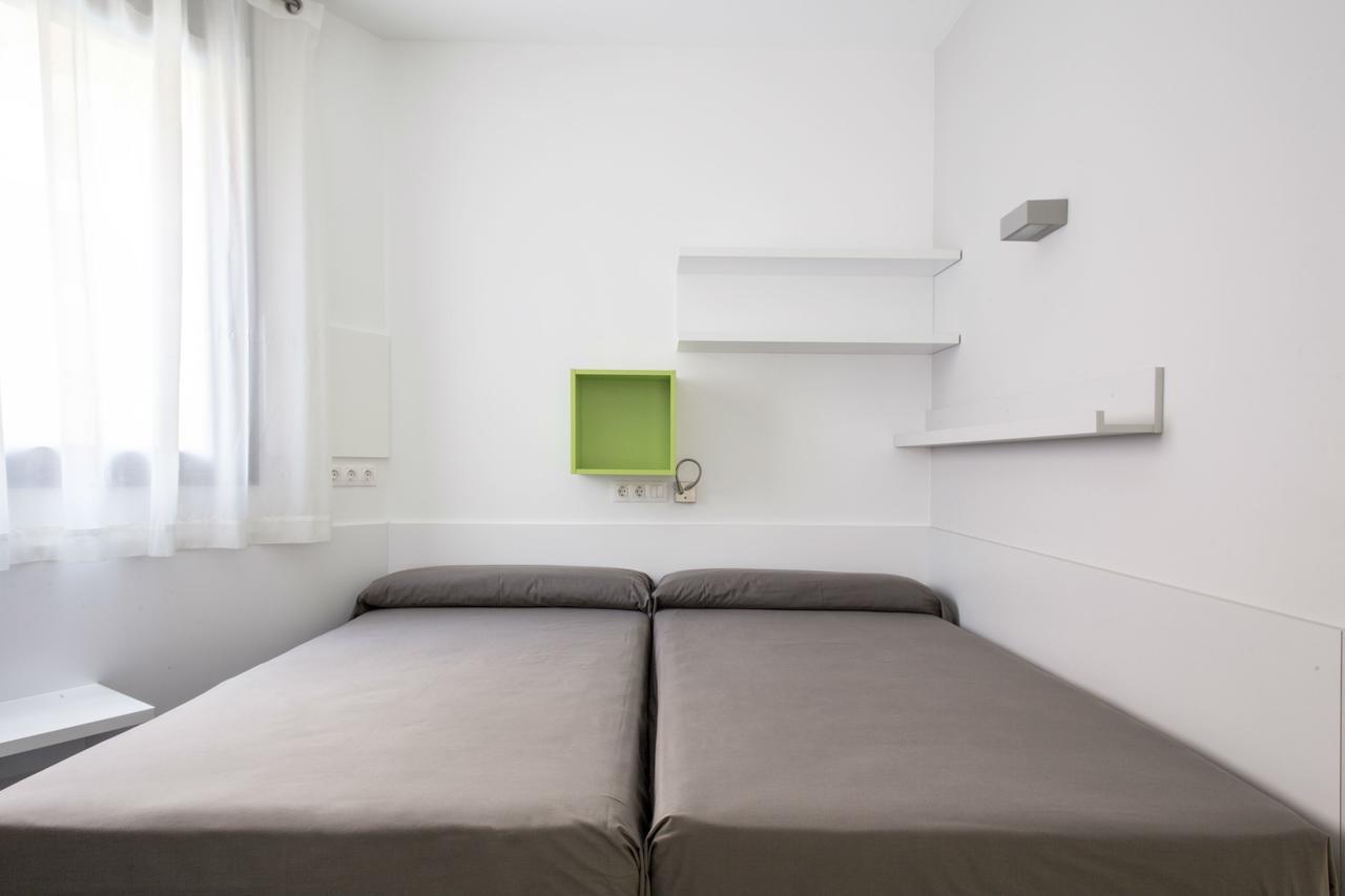 Residencia Universitaria Resa Barcelona Diagonal Екстер'єр фото