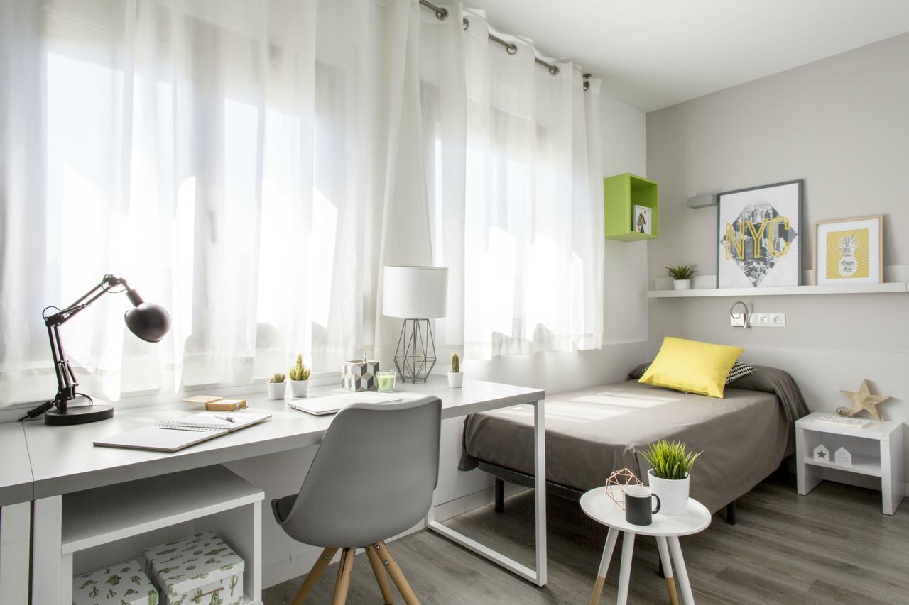 Residencia Universitaria Resa Barcelona Diagonal Екстер'єр фото