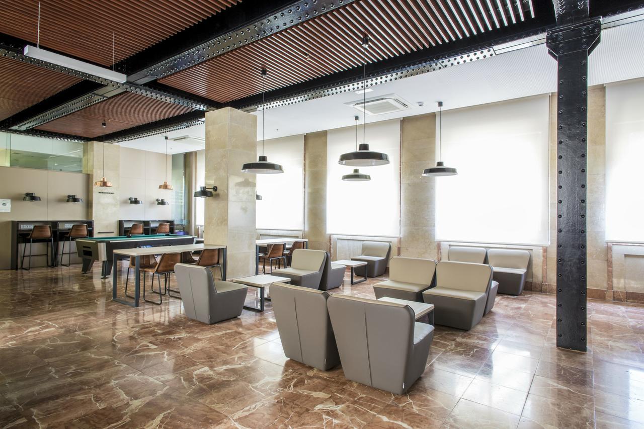 Residencia Universitaria Resa Barcelona Diagonal Екстер'єр фото