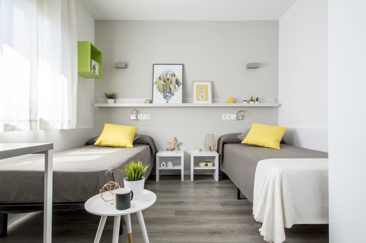 Residencia Universitaria Resa Barcelona Diagonal Екстер'єр фото